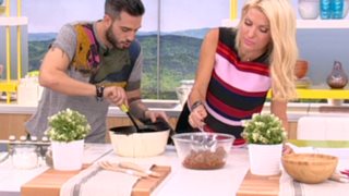 Ελένη Μενεγάκη: Το αστείο στιγμιότυπο με τον Γιώργο Τσούλη on air: Δείτε το video!