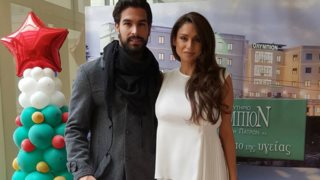 Νίκος Αναδιώτης - Βασιλική Σταματοπούλου: Η έξοδος από το μαιευτήριο: Φωτογραφία