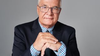 Το μπέρδεμα του Γιάννη Πρετεντέρη στον αέρα του Mega: &quot;Πώς λέγεται; Μπισμπίκης;&quot;