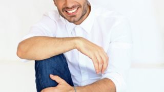 Μύρωνας Στρατής: Πώς αντιδρά στις ερωτήσεις για τη Μαίρη Συνατσάκη;