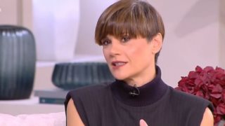 Άννα Μαρία Παπαχαραλάμπους: "Ο Απόστολος Γκλέτσος είναι πολύ γλυκός άνθρωπος, όσο και να βγάζει μία άλλη εικόνα προς τα έξω"