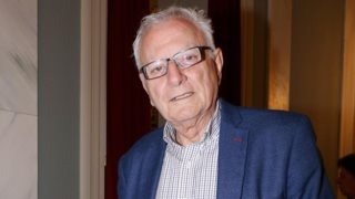 Πότε και πού θα γίνει η κηδεία του Κώστα Χαρδαβέλλα; Η θερμή παράκληση της οικογένειας