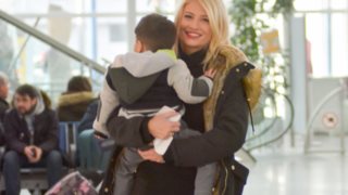 Φαίη Σκορδά: Πού την εντόπισε ο φωτογραφικός φακός με τα παδιά της;