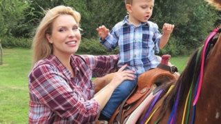 Χριστίνα Αλούπη : Ο γιος της έγινε 2 ετών! Δες την εντυπωσιακή τούρτα του