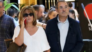 Ο Παύλος Τσίμας σε σπάνια στιγμιότυπα μαζί με τη σύζυγό του