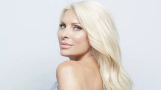 &quot;Δεν θυμάμαι τίποτα από τις απονομές χρυσών μου δίσκων, αλλά δεν θα ξεχάσω ποτέ το γύρισμα που κάναμε με την Ελένη Μενεγάκη&quot;