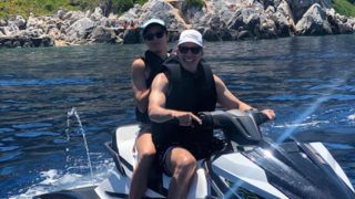 Μαριέττα Χρουσαλά &amp; Λέων Πατίτσας : Το φωτογραφικό άλμπουμ των διακοπών τους στην Ύδρα
