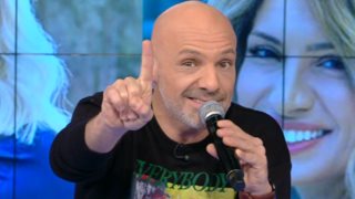 Νίκος Μουτσινάς: Προκάλεσε Ηλιάκη και Καινούργιου να κάνουν τηλεοπτικό reunion στην εκπομπή του!