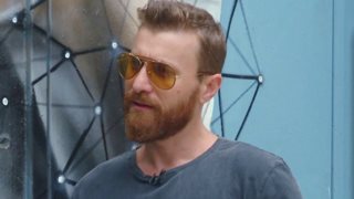 Σόλων Τσούνης: Στο «Σόι Σου» για 5η χρονιά! Η αντίδρασή του στην ερώτηση για την αποχώρηση του Ευθύμη Ζησάκη