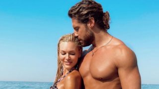 Η Βίκυ Κάβουρα απαντά στις φήμες που την θέλουν ζευγάρι με τον Νάσο Παπαργυρόπουλο