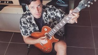 Μύρωνας Στρατής : Μας δείχνει πώς ήταν πριν από 15 χρόνια