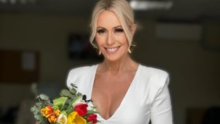 Μαρία Μπακοδήμου | Η λεπτομέρεια στη φούστα της που έκανε το look της την απόλυτη γιορτινή επιλογή