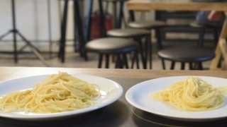 Δοκιμάζοντας το καλύτερο ελληνικό ζυμαρικό στα τυφλά: Βρεθήκαμε σε ένα ταξίδι τυφλής γευσιγνωσίας αναζητώντας το καλύτερο ελληνικό ζυμαρικό μαζί με τη Misko