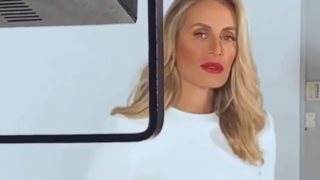 Ελεονώρα Μελέτη: Απαστράπτουσα στην επίσημη φωτογράφιση για το νέο πρόγραμμα του Alpha