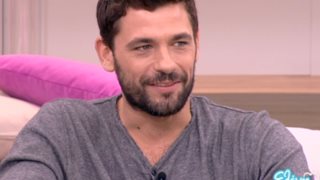 Ο Αποστόλης Τότσικας Στην Ελένη Μενεγάκη: Τα τρυφερά λόγια για τη Ρούλα Ρέβη &amp; η οριστική ανακοίνωση του τέλους του «Μπρούσκο»