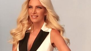 Κατερίνα Καινούργιου: Η πρώτη φωτογραφία με την ομάδα της νέας της εκπομπής