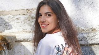 Άννα Μαρία Βέλλη | Το &quot;TikTok&quot; της με τη φωνή του Νίκου Μπάρτζη