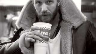 Tom Hardy: Έχασε το στοίχημα με τον DiCaprio και τώρα πρέπει να κάνει ένα tattoo: Ποια είναι η φράση που πρέπει να «χτυπήσει» στο δέρμα του;