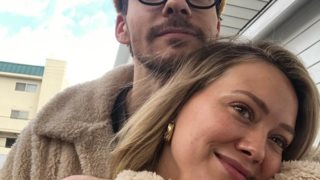 Hilary Duff 
: Αρραβωνιάστηκε | Δείτε το εντυπωσιακό μονόπετρο
