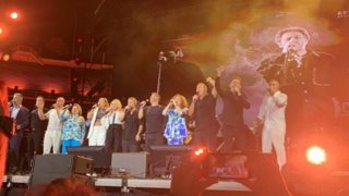 Παραμονή Χριστουγέννων στον ΣΚΑΪ με Αντώνη Βαρδή