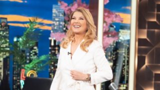 Η Σοφία Αλιμπέρτη κάνει φθινοπωρινές διακοπές στην πανέμορφη Κέρκυρα