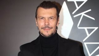 Η εξομολόγηση του Ιωάννη Παπαζήση: &quot;Ο έρωτας συνέβη όταν την είδα&quot;