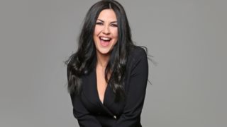 Χρύσπα: «Εγώ στο σπίτι είμαι μια χαρά, ο άνδρας μου δεν την παλεύει»