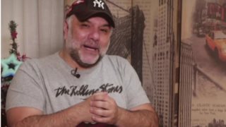 The 2Night Show | Ο Γρηγόρης Αρναούτογλου εμφανίσθηκε από το σπίτι του