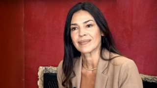 Ναταλία Δραγούμη: &quot;Θεωρώ ότι η σάτιρα πρέπει να προσαρμόζεται στην εποχή της&quot;