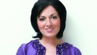 Σοφία Μουτίδου: «25 χρόνια χωρίς μαμά. Αυτή η βίαιη πριν της ώρας της απουσία»