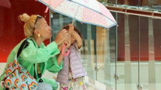 Showbiz Report | Η καθημερινότητα των celeb σε φωτογραφίες