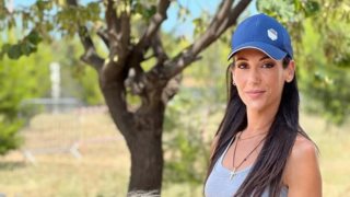 Η Ανθή Βούλγαρη βρήκε το ωραιότερο σχέδιο για κοντά νύχια