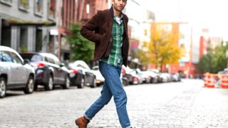 Με αυτό το μπουφάν θα ξεχάσεις το denim jacket: Αποτελεί το δυνατό αουτσάιντερ της φθινοπωρινής γκαρνταρόμπας σου