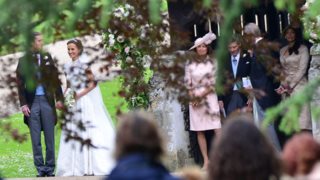 Pippa Middleton &amp; James Matthews: Όλες οι φωτογραφίες από τον (σχεδόν βασιλικό) γάμο τους
