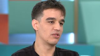 MasterChef | Ο Βασίλης Μπόλλος αναιρεί όσα έχει πει για τον Δημήτρη Ταϊρίδη: &quot;Εγώ τον συμπαθώ. Έχει καρδιά μικρού παιδιού&quot;