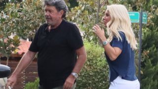 Η Ελένη Μενεγάκη &amp; ο Γιάννης Λάτσιος στα σπάνια φωτογραφικά κλικ που συζητήθηκαν