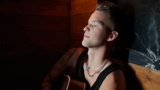 Θάνος Λάμπρου | Το νέο επαγγελματικό βήμα μετά το &quot;X-Factor&quot;