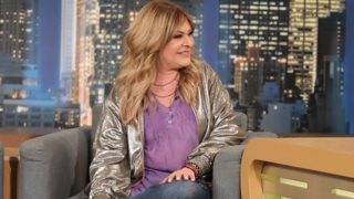 Η Τζόυς Ευείδη υιοθέτησε το χρώμα μαλλιών που &quot;σβήνει&quot; χρόνια από το πρόσωπο