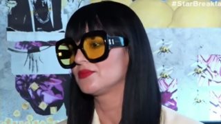 Ζενεβιέβ Μαζαρί: "Ξύπναγα και έβλεπα τούφες στο μαξιλάρι μου"