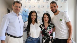 Ζέτα Θεοδωροπούλου : Η έξοδος από το μαιευτήριο και η πρώτη φωτογραφία στο πλευρό του συζύγου της