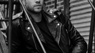 Liam Hemsworth: Μήπως αυτός είναι ο δίδυμος αδερφός του;