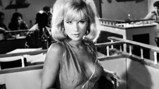 &quot;Είχε δώσει η Αλίκη εντολή να μικρύνουν τα γράμματα του ονόματός μου στη αφίσα της παράστασης&quot;