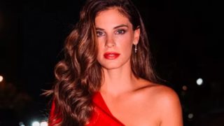 Η Χριστίνα Μπόμπα φόρεσε το πρώτο bikini της για το φετινό καλοκαίρι