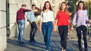 Πώς θα μπεις ξανά στο παιχνίδι των σχέσεων μετά από έναν χωρισμό
: Πέντε συμβουλές για να κάνεις restart στην ερωτική σου ζωή.
