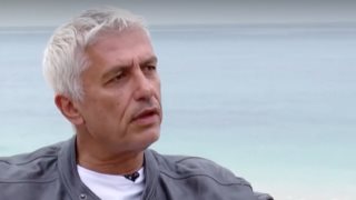 Γιώργος Καλλιακμάνης: "Δεν έχω πάρει διαζύγιο από την πρώην σύζυγό μου"