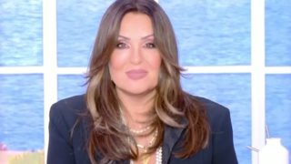 Αντέδρασε η Ναταλία Γερμανού: "Δεν μπορώ όμως! Ερεθίζομαι"
