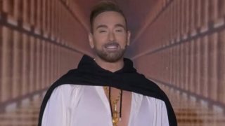 J2US | Ο Νίκος Κοκλώνης δηλώνει τραγουδιστής - Ποιο είναι το secret ζευγάρι;