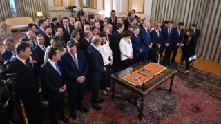 Ποιοι γίνονται πρώτη φορά υπουργοί ή υφυπουργοί - Τα 23 νέα πρόσωπα στην κυβέρνηση