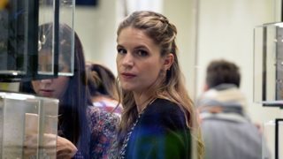 Ευγενία Νιάρχου: Ποζάρει με λεοπάρ μαγιό και φέρνει το καλοκαίρι
