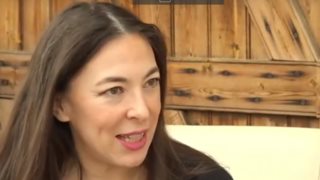 Αλίκη Κατσαβού: &quot;Καταλάβαινα ότι θα μεγάλωνα μόνη μου τον Φοίβο, απλώς δεν περίμενα ότι θα συνέβαινε τόσο νωρίς&quot;